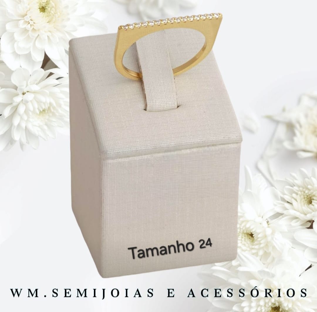 Anel com cravação em microzircônias Banho Ouro Tamanho
